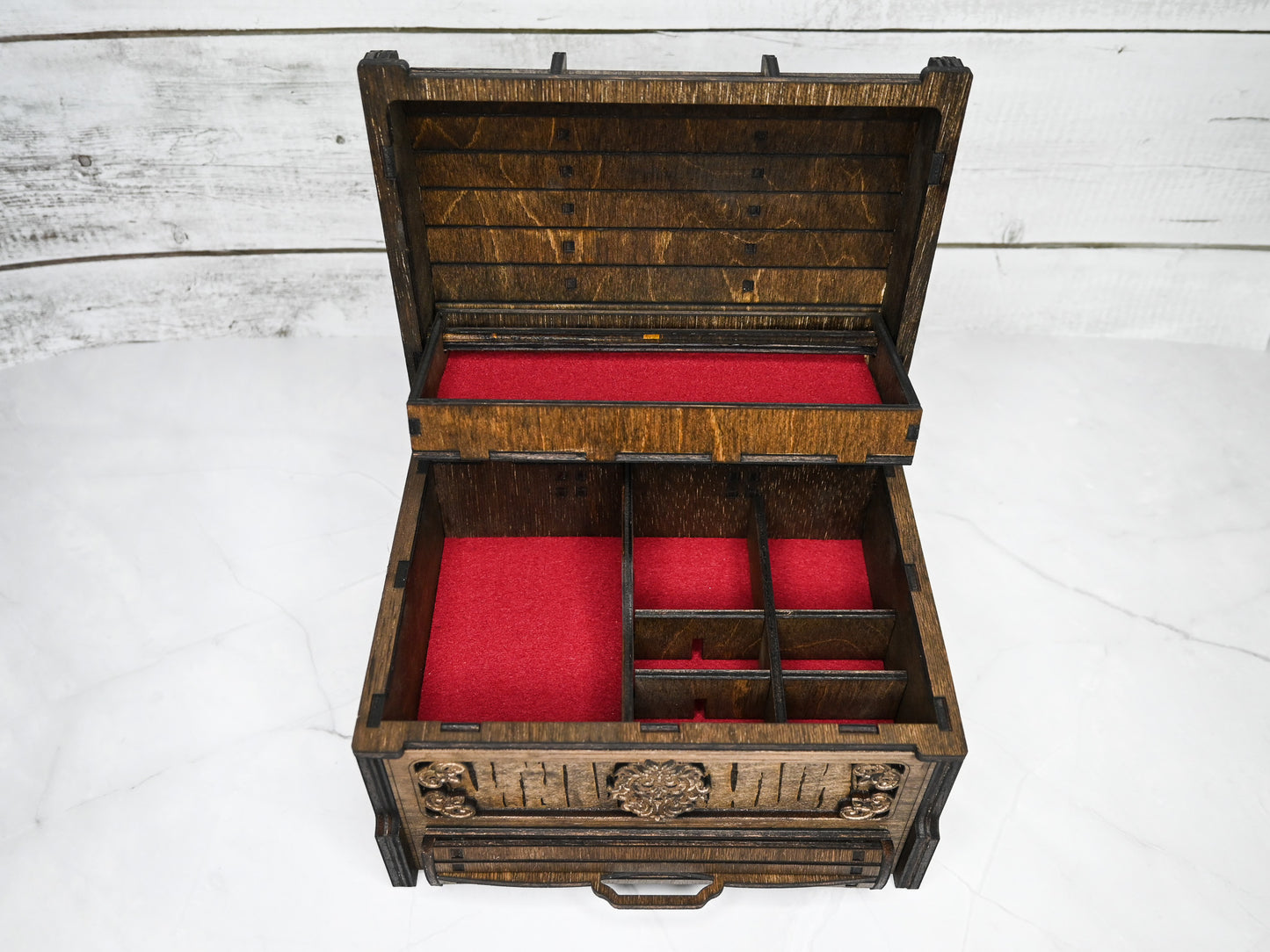 Vintage Elegance Laser-Cut Jewelry Box with Cranberry Felt Interior